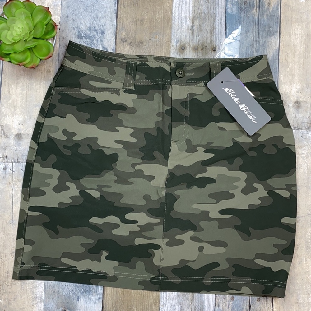 NWT Eddie Bauer Camouflage Skort - Polyester / Spandex Blend - Moisture Wicking